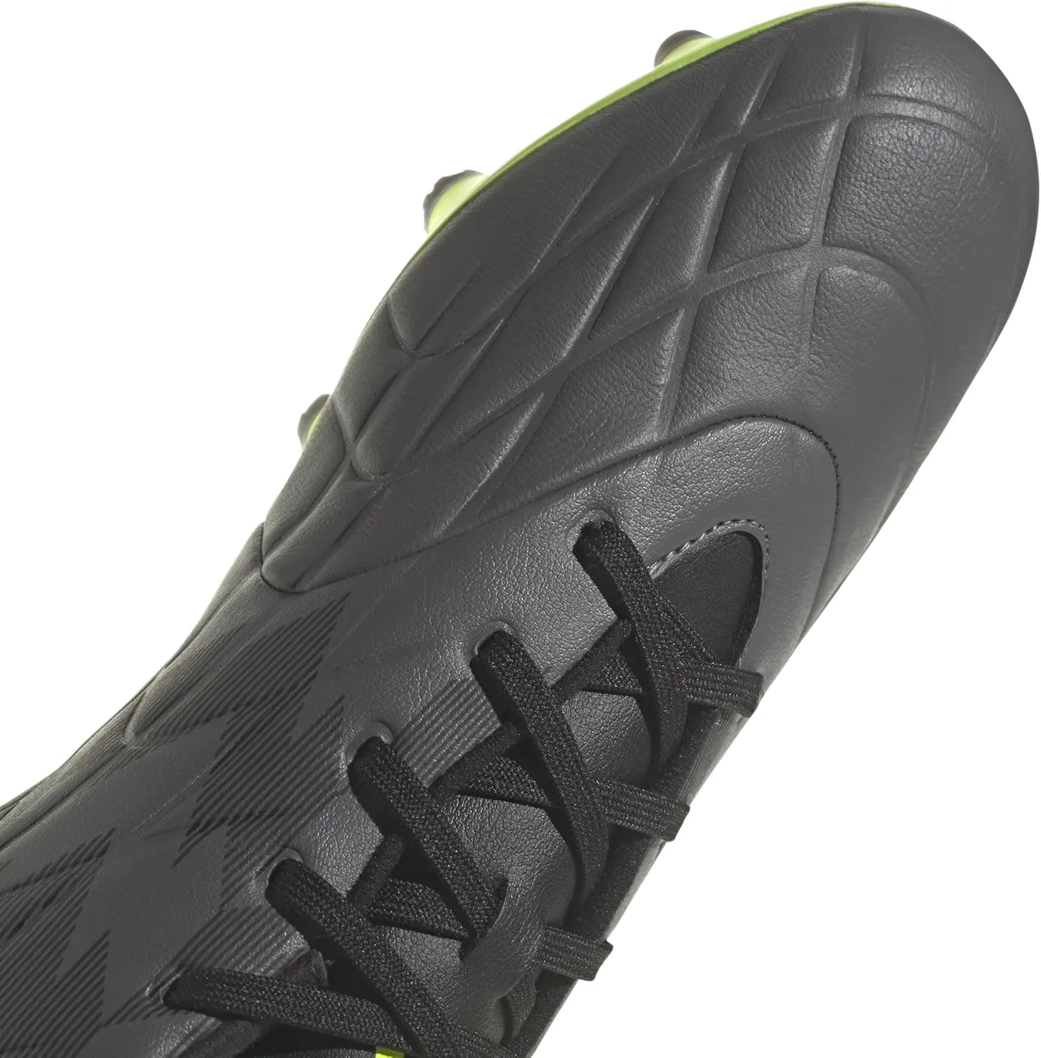 adidas Unisex-Adult Copa Pure.4 Indoor Soccer Shoe