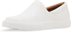 Blondo Women's Garity Sneaker