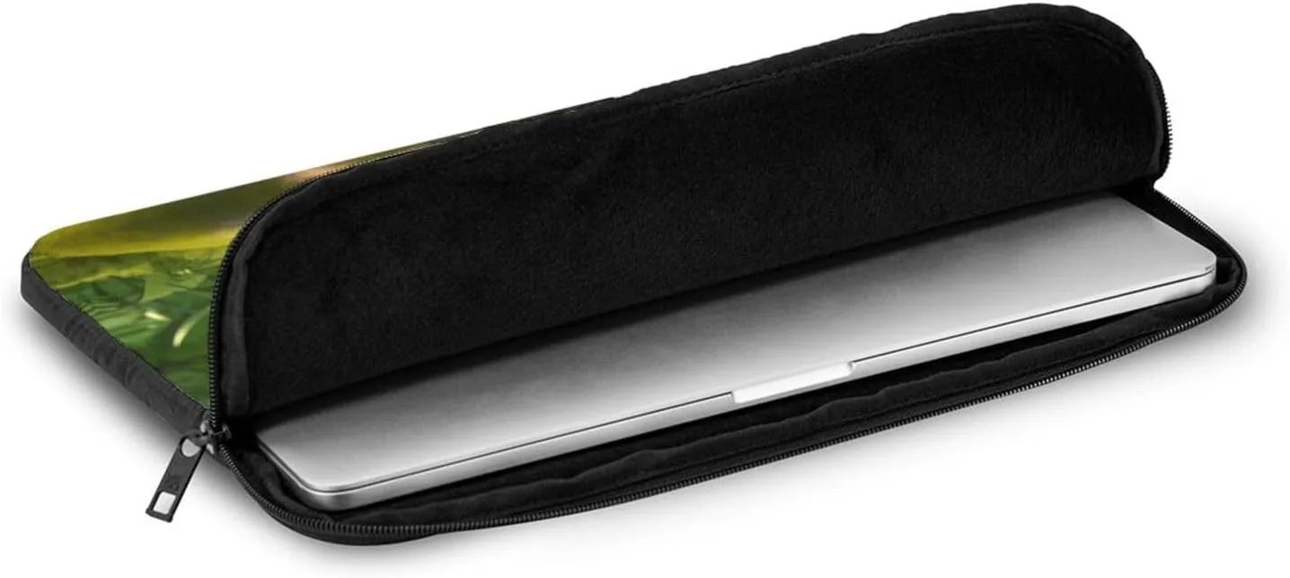 Cartoon Cobra Snake Pattern Shockproof Portable Laptop 17 inch Sleeve Bag for Men and Women - Ideal for Business Travel, School, and Daily Use