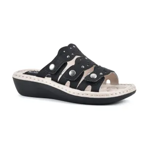 CLIFFS BY WHITE MOUNTAIN Caring Women's Slide Sandal, Black/Smooth, 8 M
