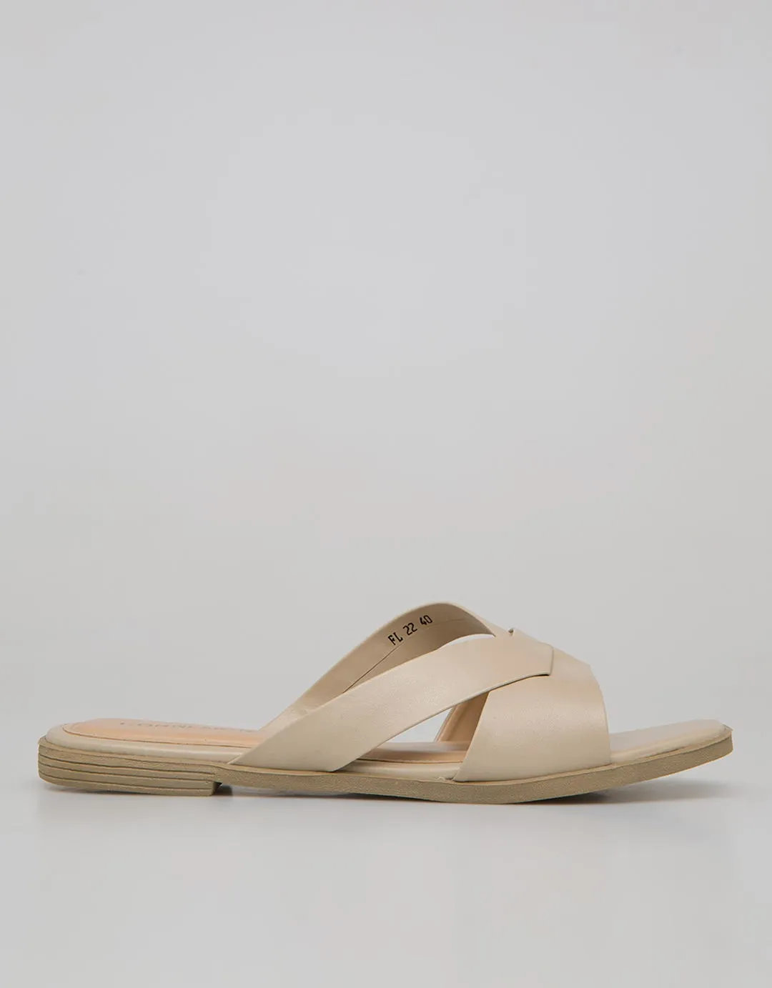 Connexion Slipper Sandal Wide Strap