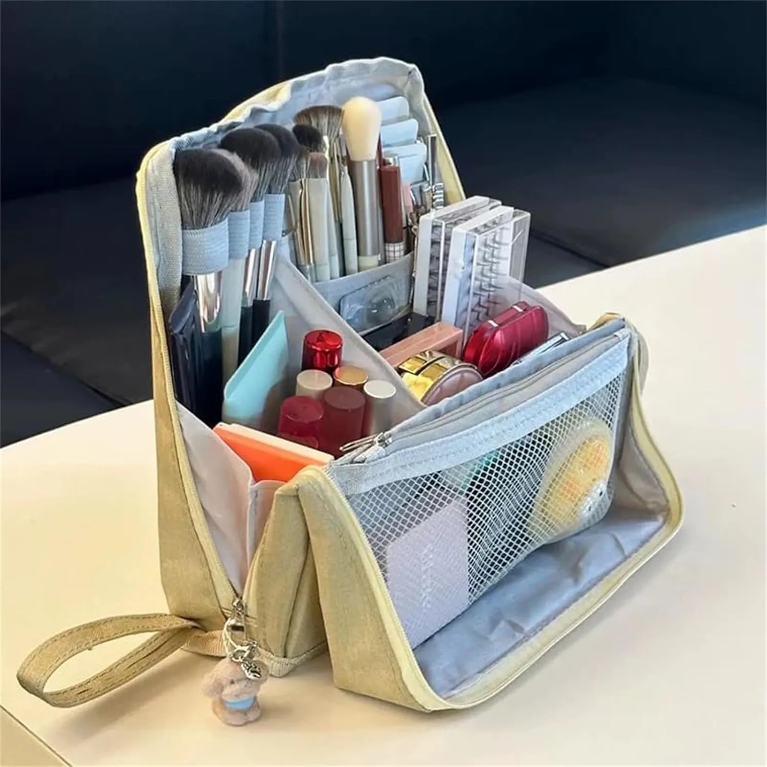 Doresty Makeup Bag, Standing Makeup Bag – Portable, Large Capacity, Vertical Large Opening Waterproof Multifunctional Make up Bags with Compartments, Smart Partitioning, Travel-Friendly (Gray)