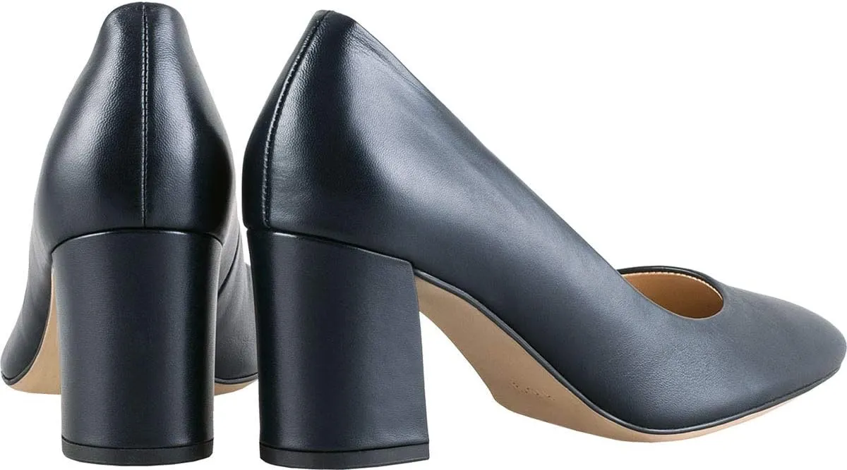 HÖGL Women's Closed-Toe Pumps