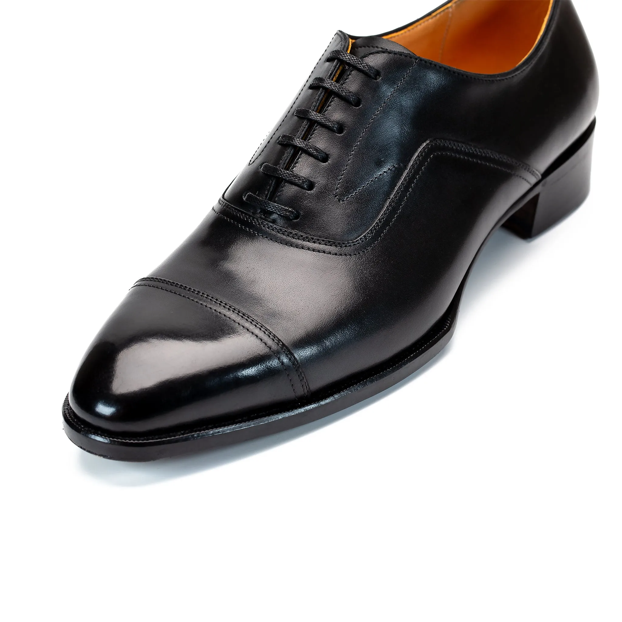 Highland Oxford -  Black Calfskin
