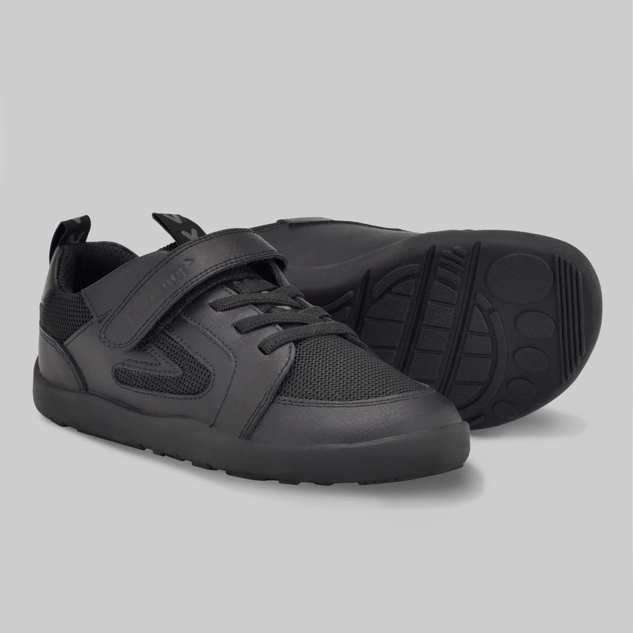 Levison - All Black
