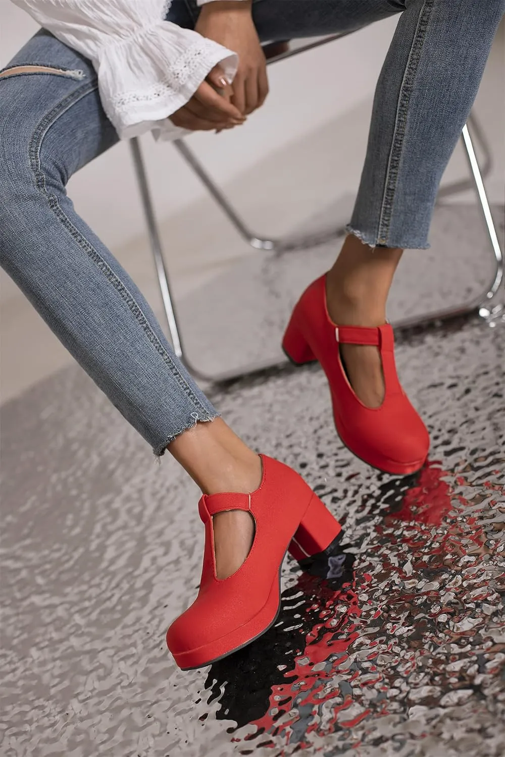 Low Chunky Heels for Women's T-Strap Round Toe Solid Mary Janes Pumps Wedding Dress Pumps