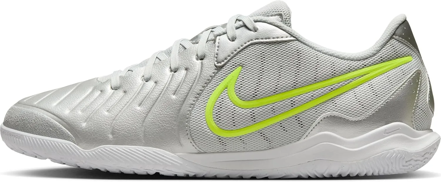 Nike Men's Football Soccer Shoe