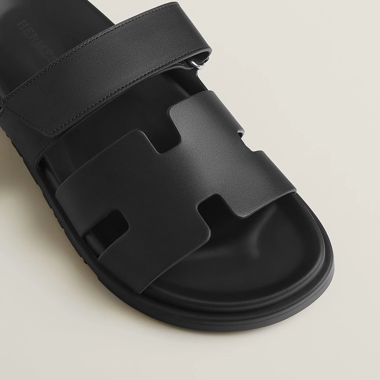 Noir Chypre sandal