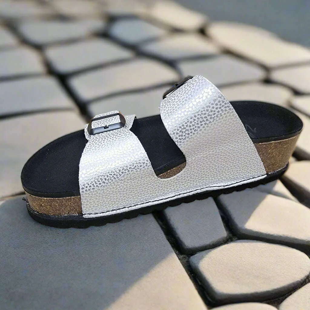 ON FOOT - Naoshima in Starlight Sliver Leather