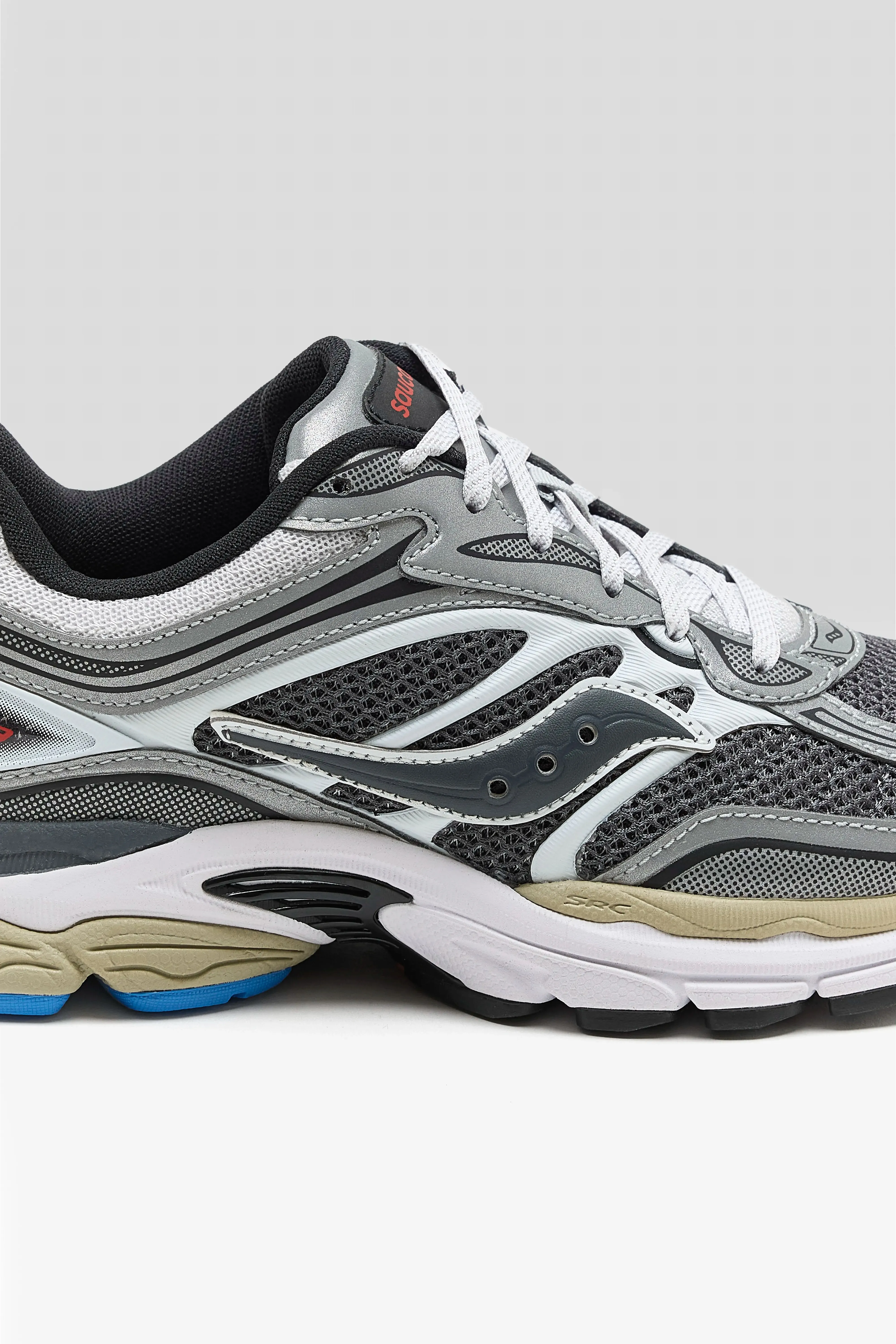 ProGrid Omni 9 Metallic for Women (251 / W / GREY)