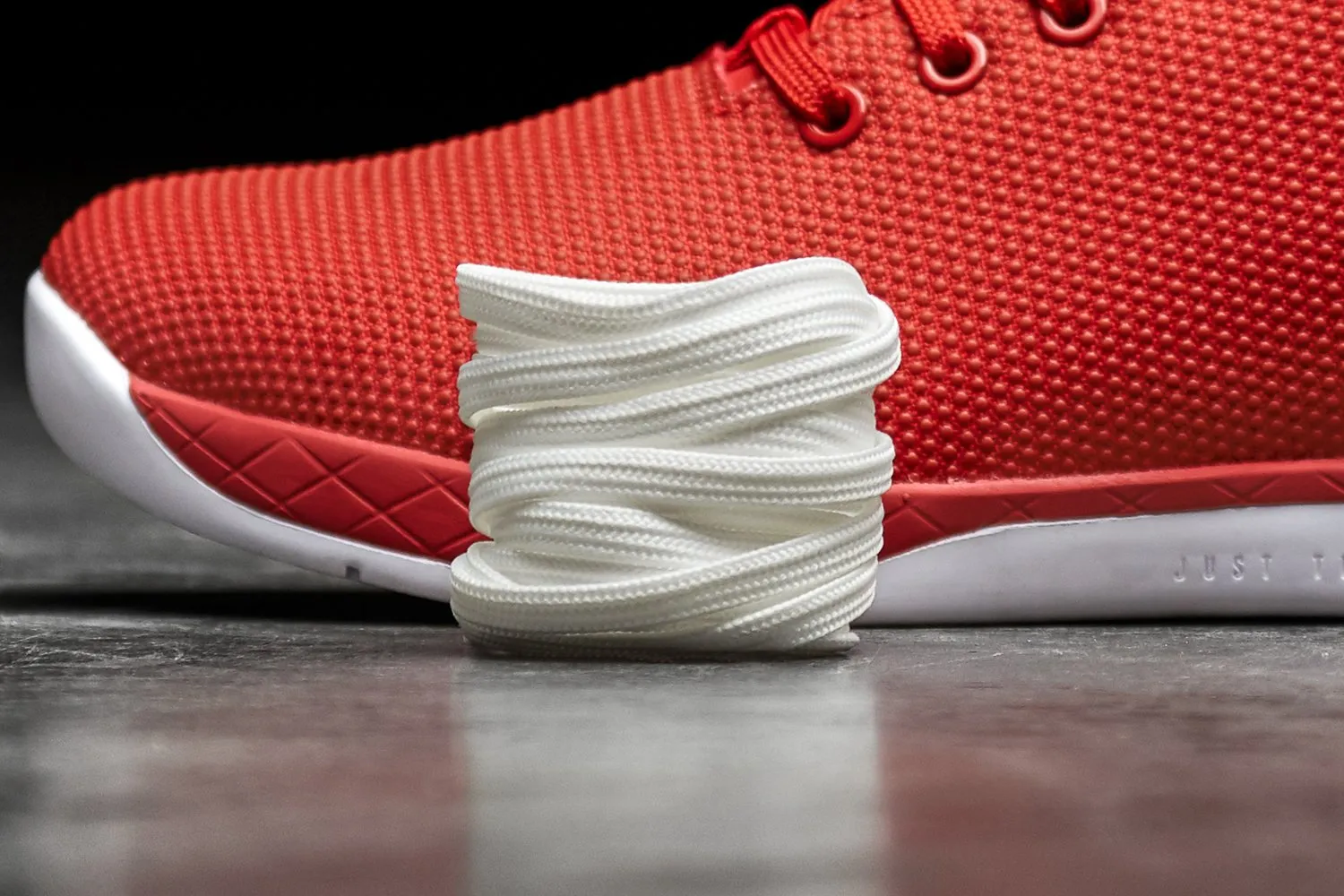 RED ALERT TRAINER (WOMEN'S)