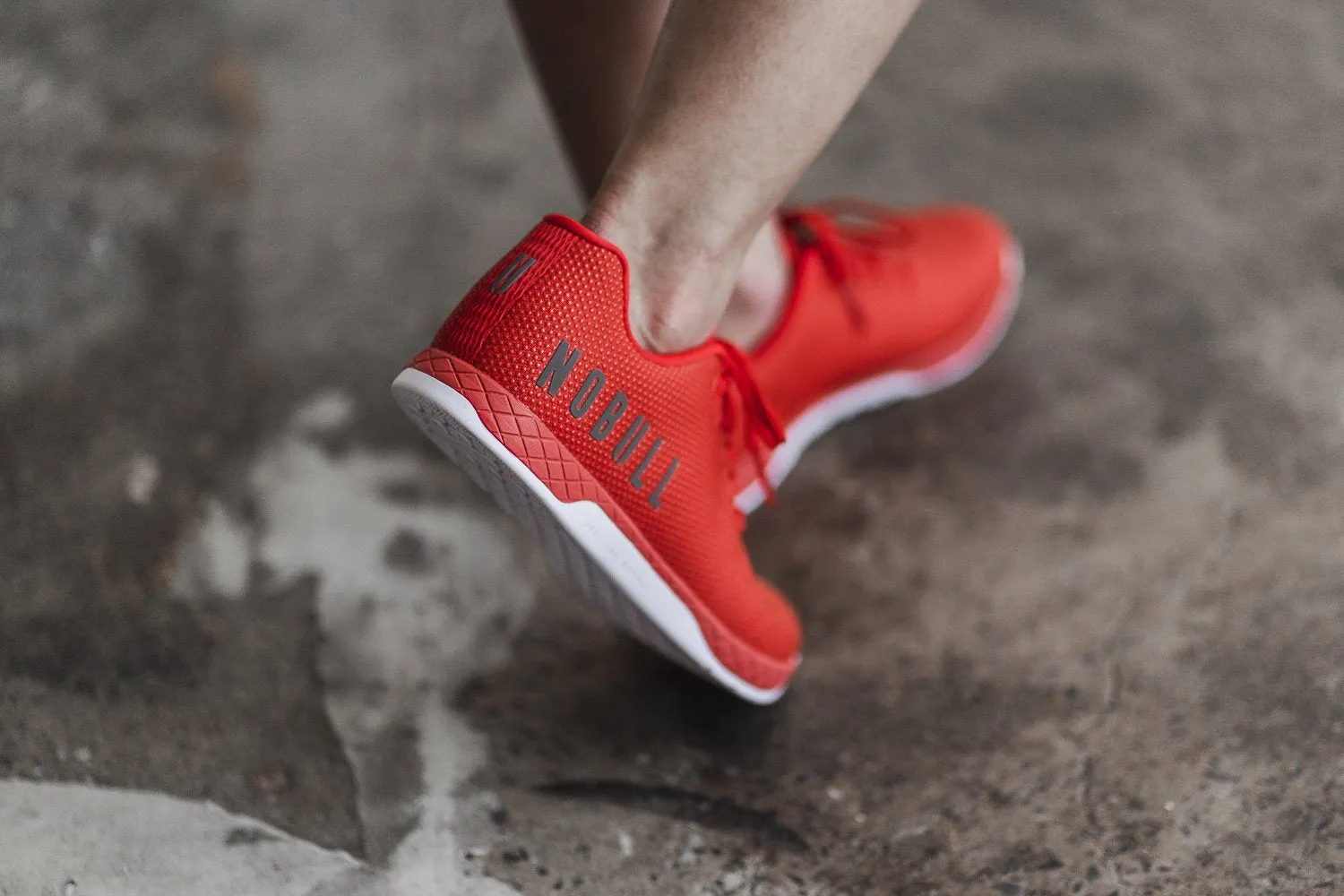 RED ALERT TRAINER (WOMEN'S)