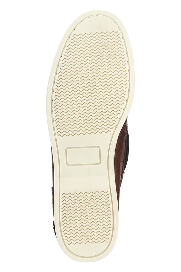 RedTape Men Brown Boat Shoes