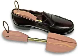 Rochester Men's Sir Alton Shoe Tree