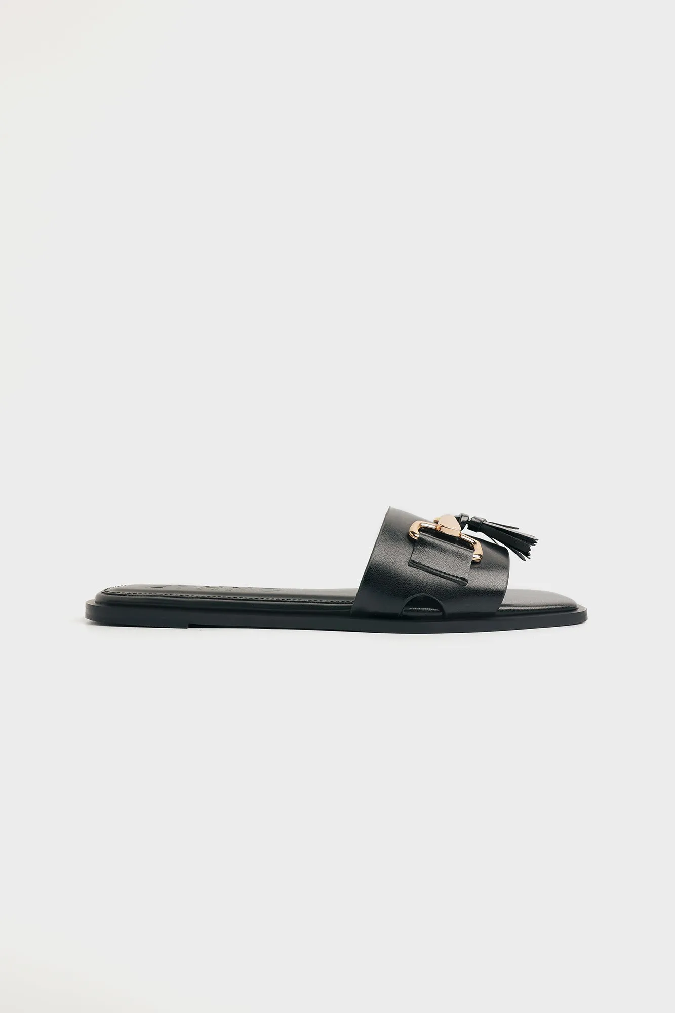 SANDAL (E0779/109/901)