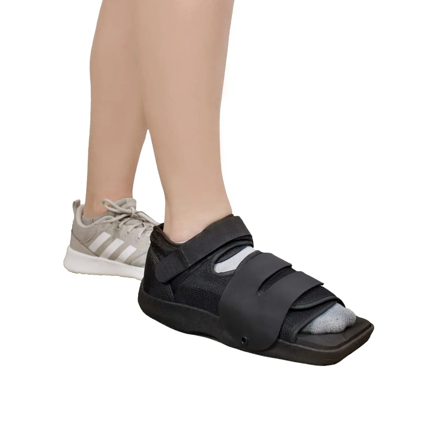 Squared Toe Post Op Shoe – Adjustable Medical Walking Shoe for Foot & Toe Surgery Recovery, Fractures & Bunions PDAC L3260 – Size L (US Shoe Men 10.5-12 / Women 11.5-13)