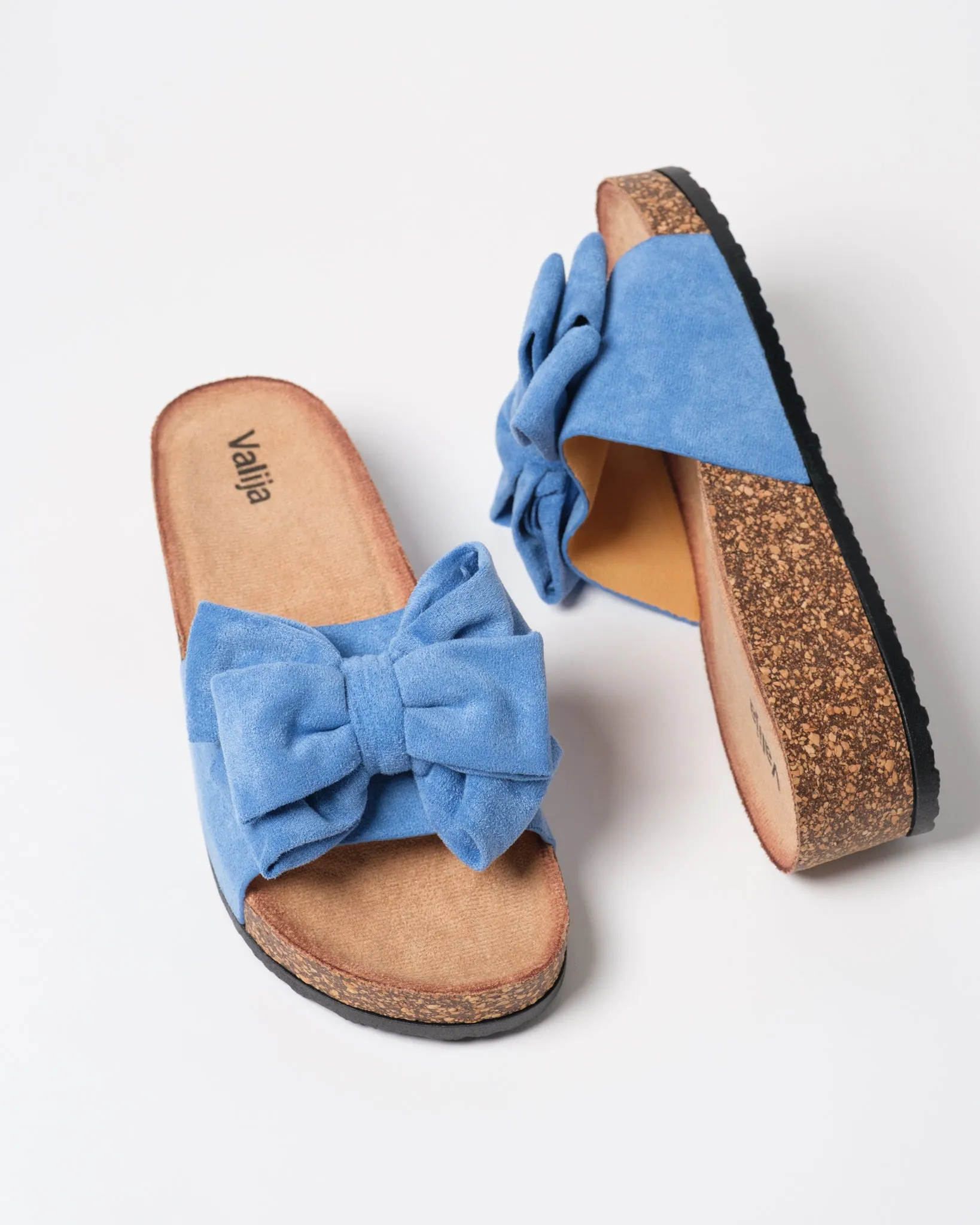 Thanya Sandal