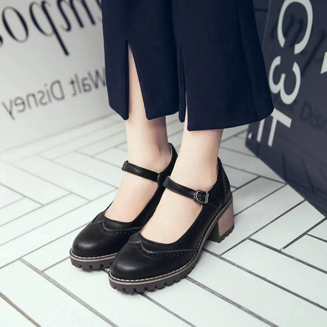 VOKLIN Women's Retro Mary Jane Pump Oxford Brogue Round Toe Platform Chunky Block Heel Vintage Dress Shoes