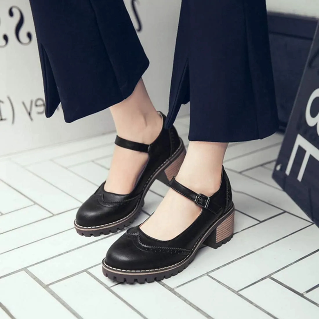 VOKLIN Women's Retro Mary Jane Pump Oxford Brogue Round Toe Platform Chunky Block Heel Vintage Dress Shoes