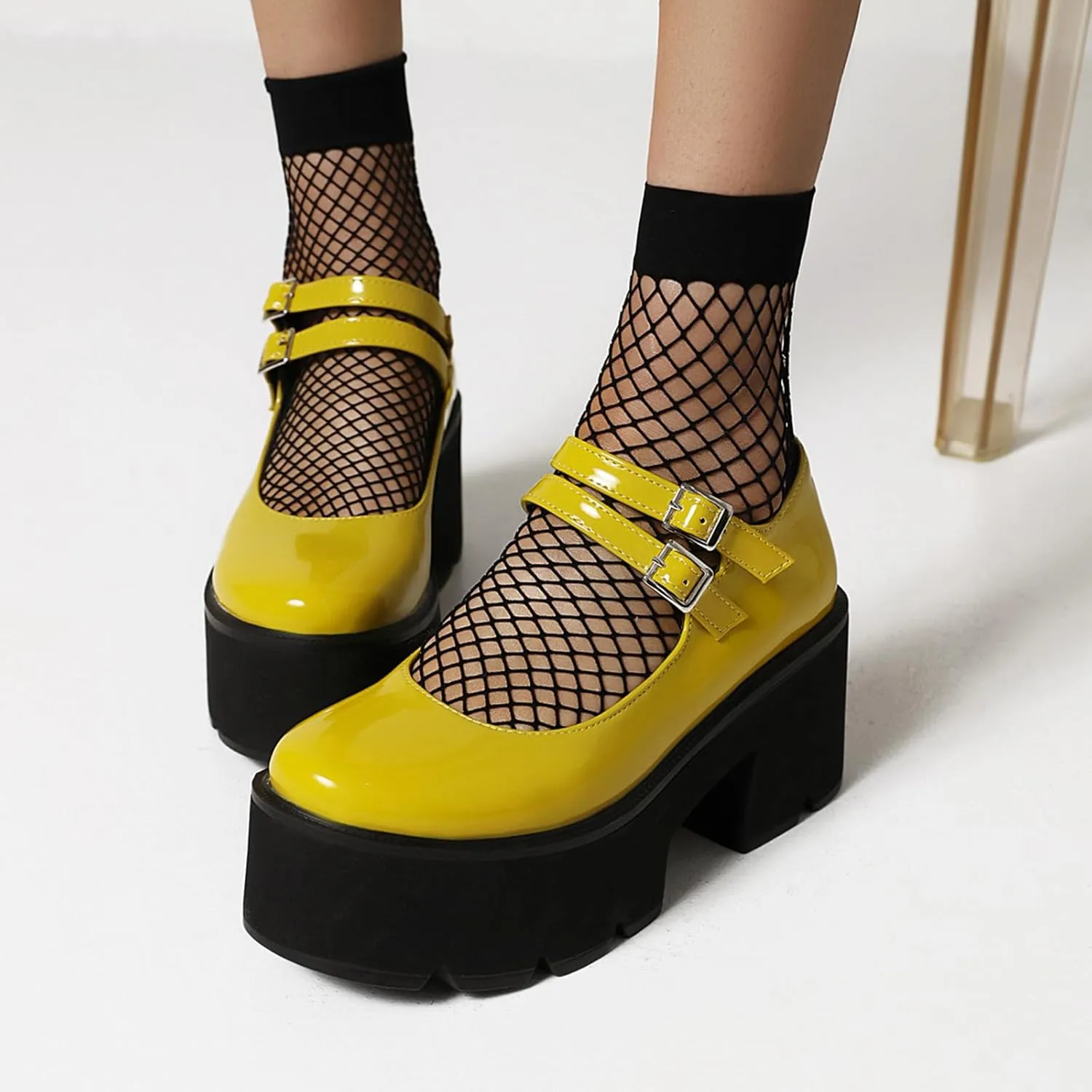 Women's Patent Leather Platform Mary Jane Shoes,Retro Round Toe Two-Strap Buckle Low Heel Chunky Pumps Lug Sole Dress Shoes
